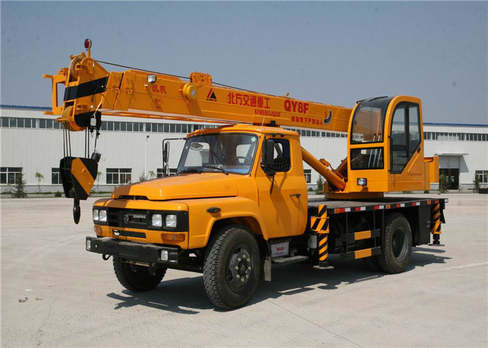 Max Lifting 8 Ton Small Truck Mounted Crane Hydraulic Truck Crane with 17.5m Boom